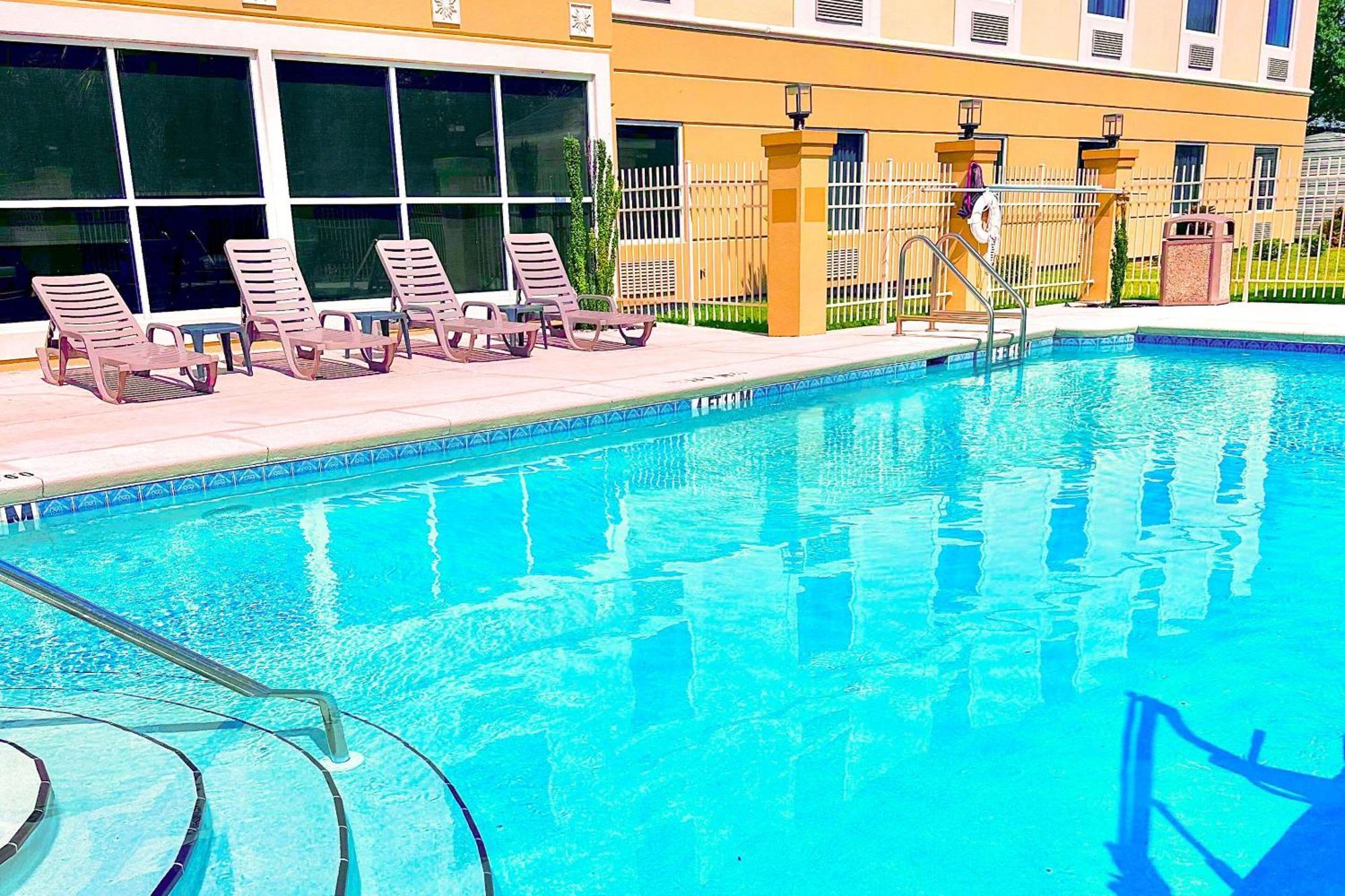 Comfort Inn&Suites Marianna I-10 Exteriör bild